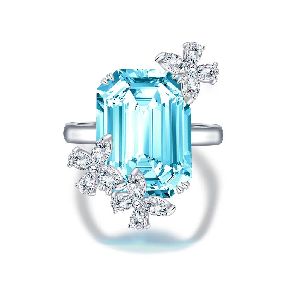 10 Carat Emerald Cut Lab Created Aquamarine Statement Ring in 18 Karat Gold - Boutique Pavè