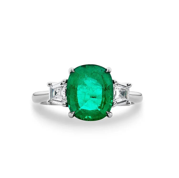 4 Carat Oval Cut Lab Created Emerald and Moissanite Accent Solitaire Engagement Ring in 14 Karat Gold - Boutique Pavè