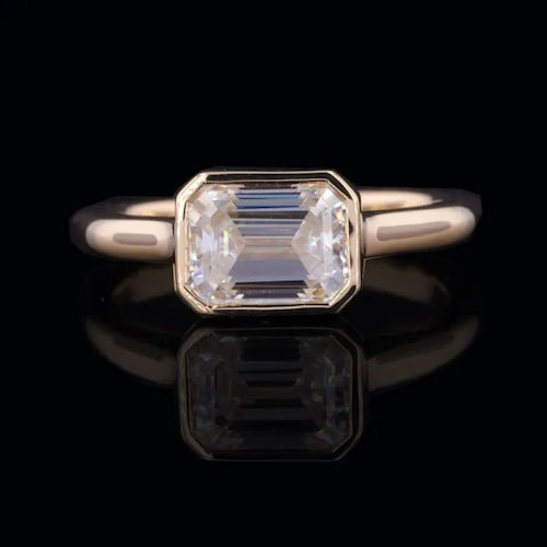 Custom Lab Grown Diamond Solitaire Engagement Ring in 14 Karat Gold - Boutique Pavè